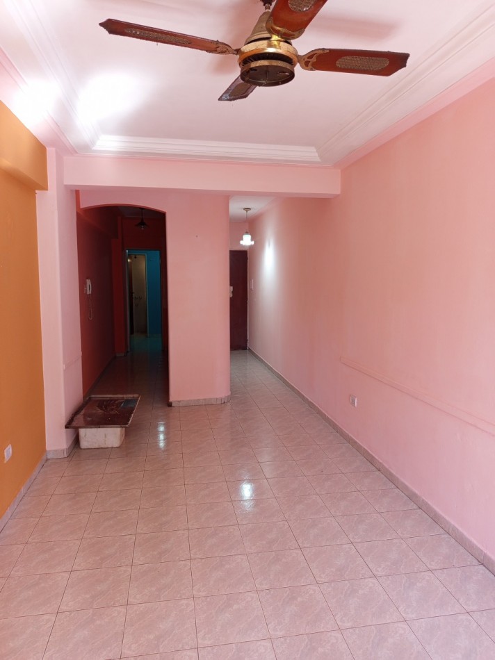 LAPRIDA AL 600 PISO 2 