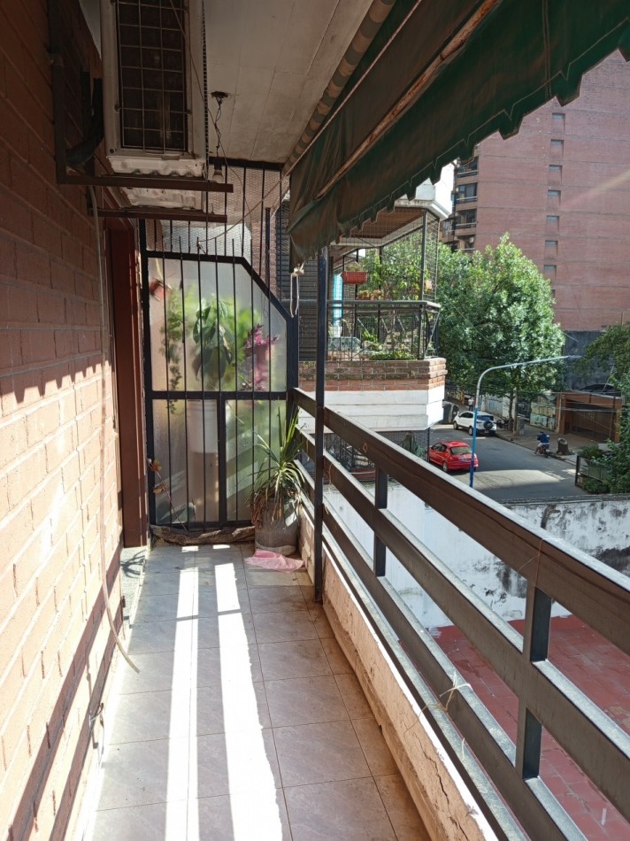 LAPRIDA AL 600 PISO 2 